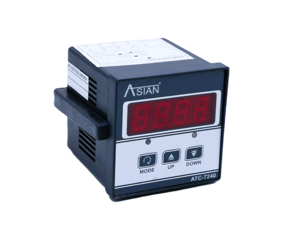Temperature Controller (AM 7240)